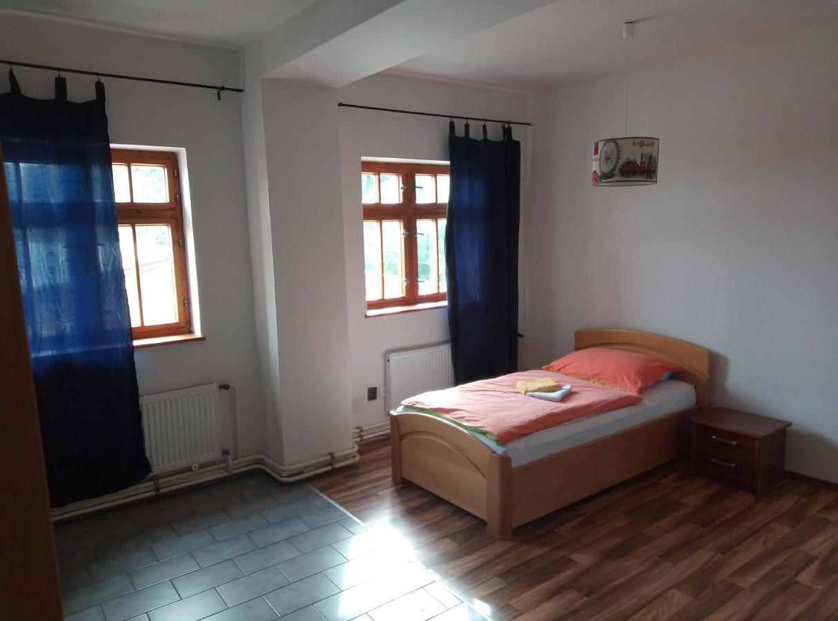 Penzion U Nahonu Mesto Touskov Ngoại thất bức ảnh